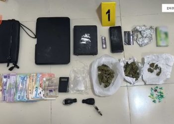Shisnin kokainë dhe kanabis në Korçë, arrestohen tre persona