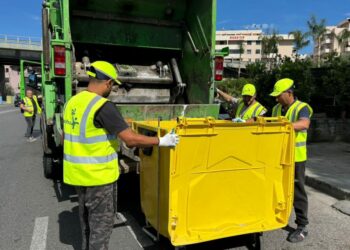 Nis operacioni “Plazhe të Pastra”/Ministrja Kumbaro inspekton plazhin e Velipojës