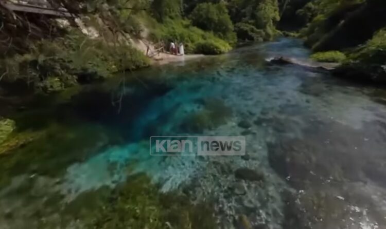 Syri i Kaltër, burimi që magjeps turistët