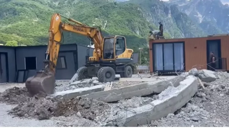 “Fshati turistik në Theth”,reagon Prokuroria e Shkodrës:Ndërtimi brenda parametrave!