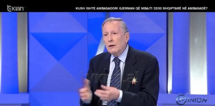 Ish-ambasadori Daum zbulon vështirësitë e shqiptarëve:Qeveria ndaloi shitjen e bukës