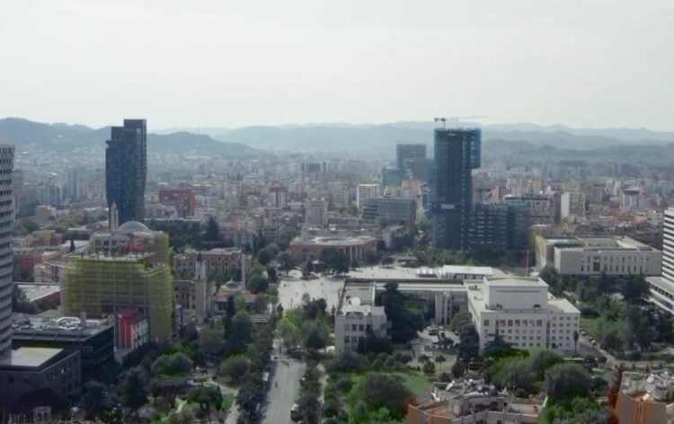 14 mijë leje punësimi për emigrantët/Inspektoriati i Punës: 20% vetëm nga Ballkani