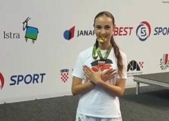 13-vjeçarja nga Lushnja, kampione bote në Ligën e Karatesë në Kroaci
