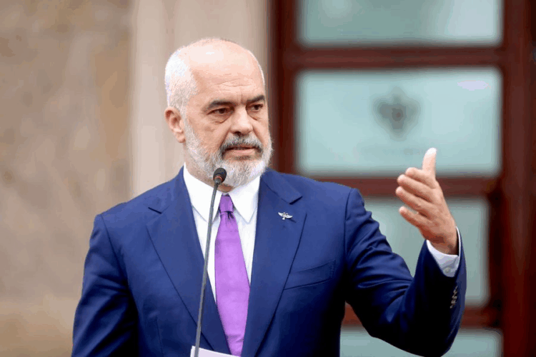 Në mandatin e katërt si kryeministër, Edi Rama mbush 61 vjeç