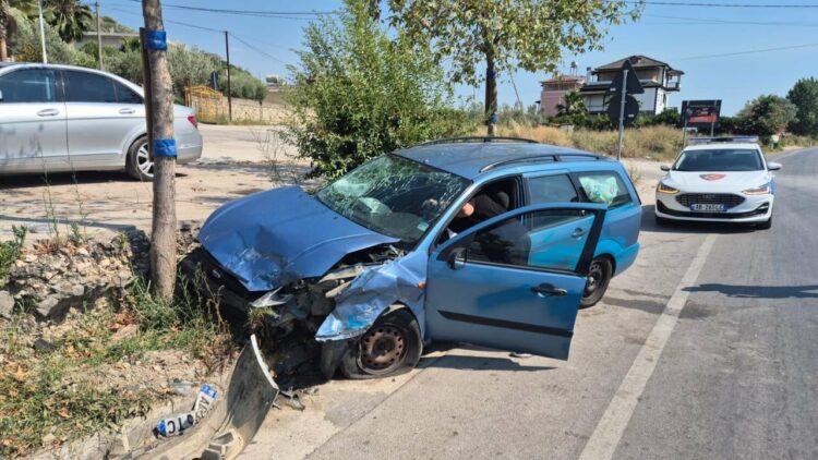 Aksident në aksin Sarandë–Delvinë, dyshohet për 4 të plagosur