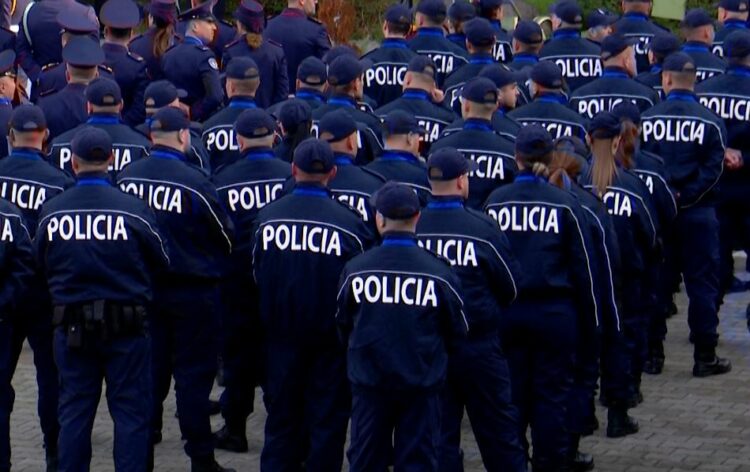 Rriten ankesat e qytetarëve për policinë
