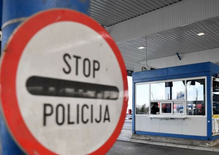 Kroacia u rekomandon shtetasve të saj të mos udhëtojnë në Serbi