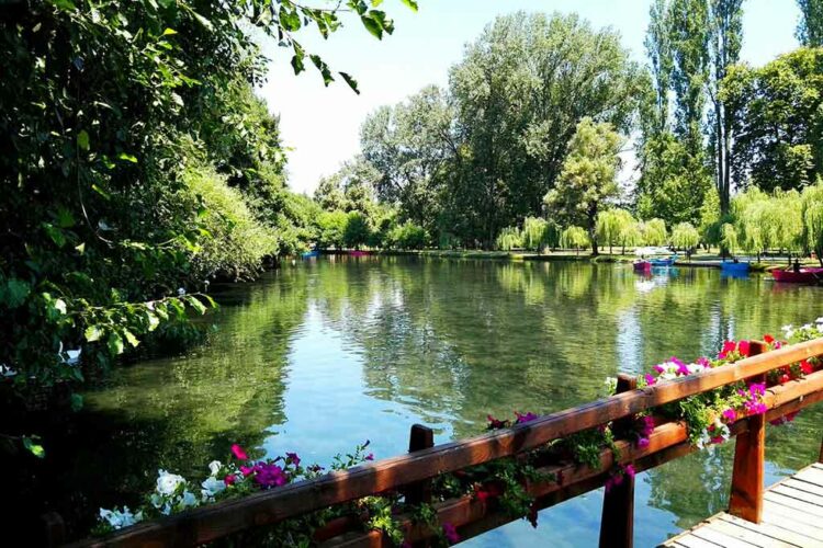 Pretendonte pronësinë e ndërtoi pa leje në Drilon, arrestohet nga policia