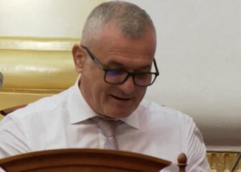 Leskaj-Spiropalit: Nuk i ke shërbyer Kuvendit, njerëzit s’janë budallenj