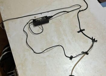 “Laboratori” i babë e bir në Tufinë që hapej me sistem inteligjent