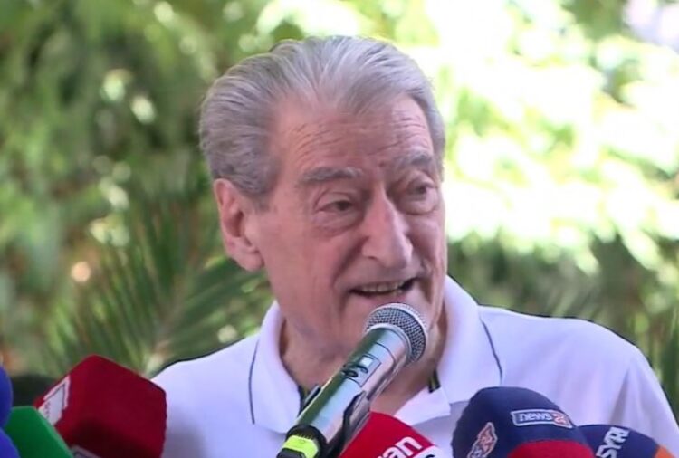 A do paraqitet në seancën “Partizani”? Berisha: Pjesëmarrja ose mungesa caktohet…