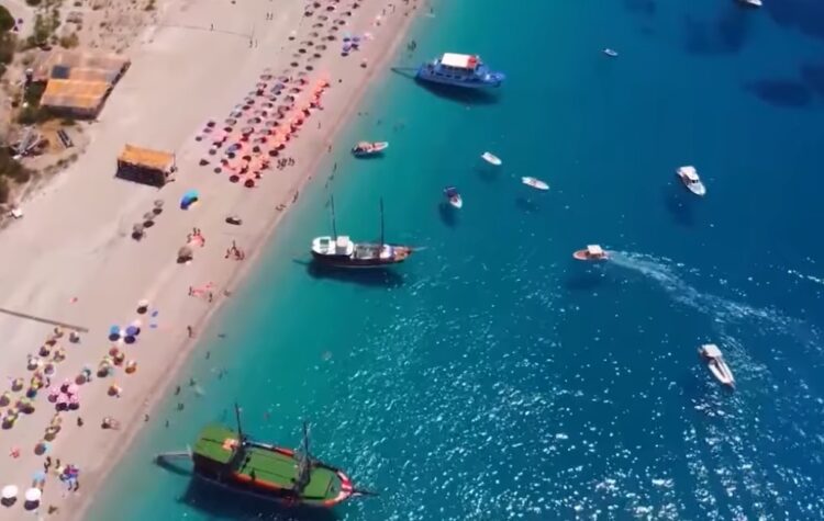 ‘Ekspertët rekomandojnë Shqipërinë’/Daily Express: Destinacioni evropian për pushime