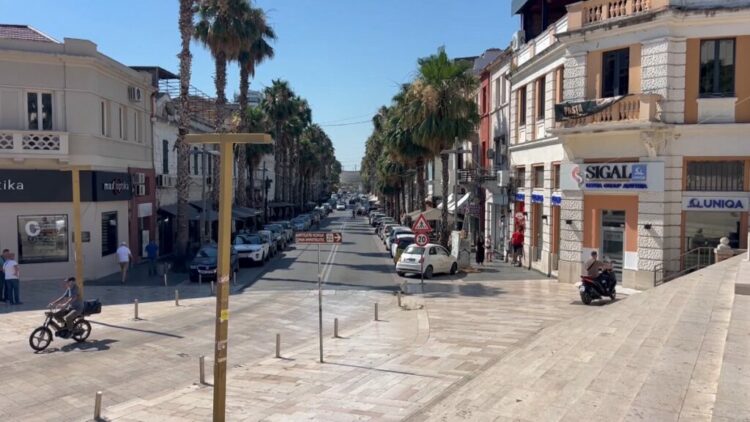 Bulevardi i Durrësit kthehet në pedonale