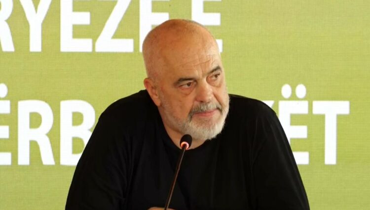 Rama takim me fermerët: Duhet të pezullohet urgjentisht veprimtaria e AKU-së!