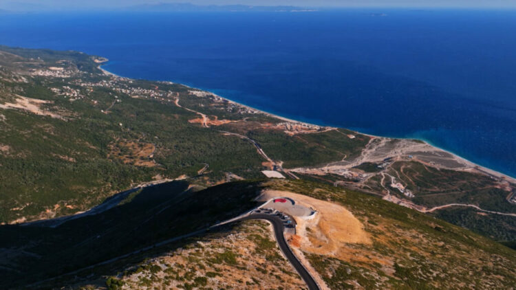 Guida britanike sugjeron Shqipërinë/ Vlerësojnë bukuritë e Rivierës dhe..