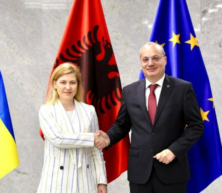 Hasani me zv.kryeministren e Ukrainës: Rikonfirmova mbështetjen e palëkundur