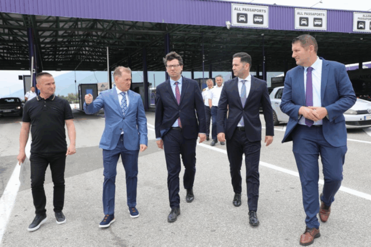 Rama: Dogana Morinë-Vërmicë 3 milionë udhëtarë në vetëm 5 muaj