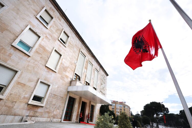 Qeveria mirëpret raportin e PE-së: Konfirmon progresin e Shqipërisë drejt BE-së!