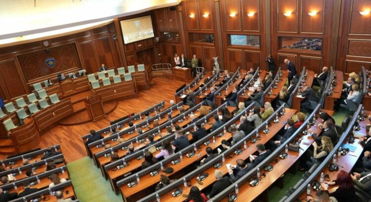 Osmani paralajmëron se do t’i drejtohet Kushtetueses nëse Kuvendi nuk konstituohet..