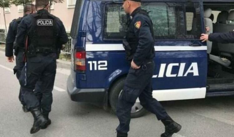 Operacion në Fier, ish-nënkryetarja e bashkisë në “arrest shtëpie”. Pezullime nga..
