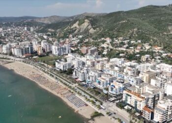 Rritet numri i apartamenteve të blera nga shqiptarët e Kosovës në Shqipëri