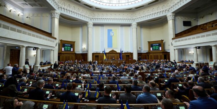 Ukraina ashpërson kontrollin ndaj agjencive kundër korrupsionit