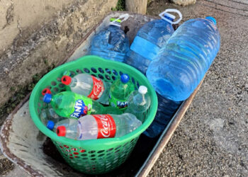 Vlora pa ujë/ Banorët janë ankuar në bashki, por nuk kanë gjetur zgjidhje