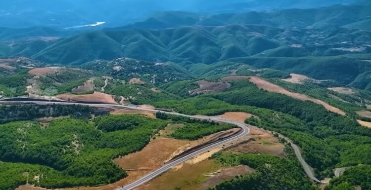 Pamjet nga rruga e re/ Dibra dhe Elbasani më afër, Rama: Shtysë për turizmin dhe..