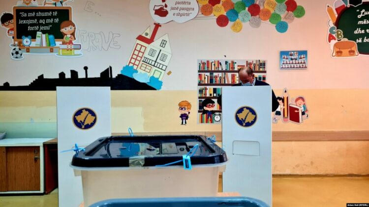 Kosovë/QUINT thirrje qeverisë mos të pengoj regjistrimin e pakicave në zgjedhje