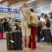 Barcelonë/ Djalit 10-vjeçar i skadon pasaporta, prindërit e braktisin në aeroport
