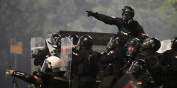 OSBE thirrje Serbisë: Mos përdorë forcë të tepruar policore në protesta!