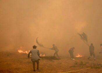 Spanja vazhdon luftën me zjarret më të mëdha në dekadat e fundit