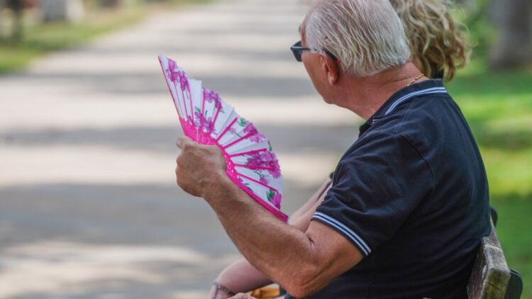 Studimi/ Valët e të nxehtit po na plakin më shpejt se duhani apo alkooli
