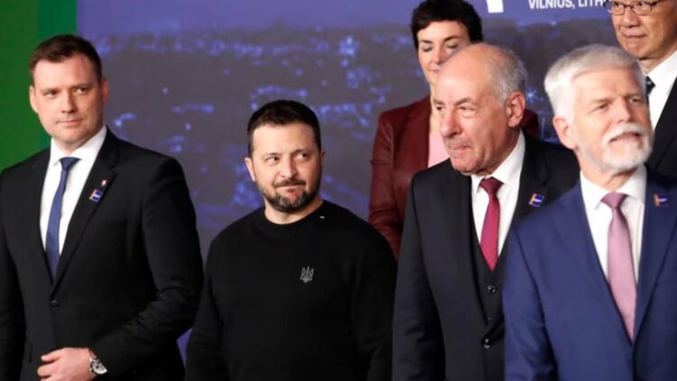 Presidenti i Hungarisë e fshin fjalën “ruse” nga komunikata për sulmet në Ukrainë