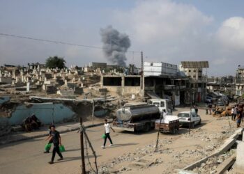 17 të vrarë nga sulmet izraelite në Gazë