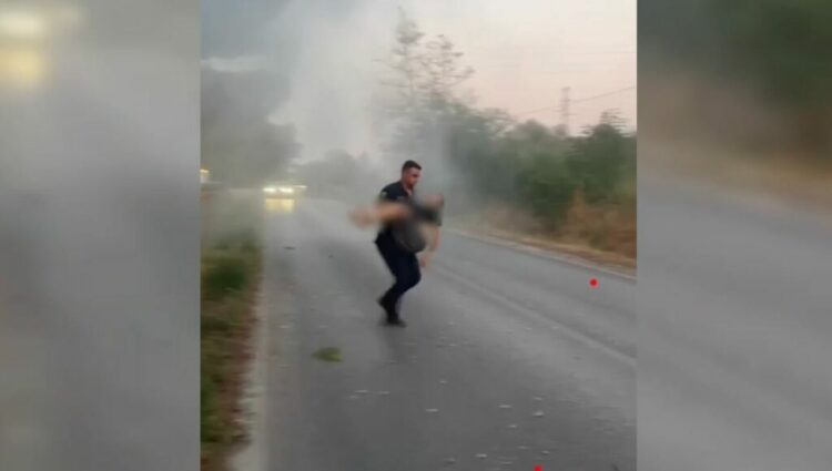 Polici shpëtoi 3 të plagosurit nga aksidenti në Fier,i akordohet certifikata e lartë