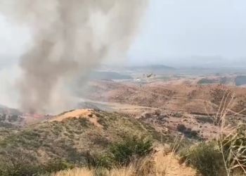 Zjarret në Finiq, Mallakastër e Mirditë/MM: Po ndërhyhet nga ajri dhe nga toka