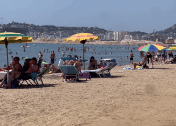 Ezaurohen kapacitetet e hoteleve në Durrës