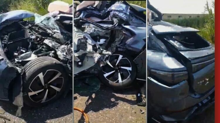 Kamioni merr para dy makina në Shkodër, një i vdekur dhe tre të plagosur
