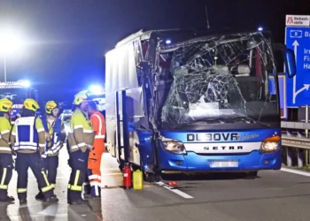 Aksidenti me 30 të plagosur në Gjermani/MEPJ:S’ka shtetas shqiptarë mes të lënduarve