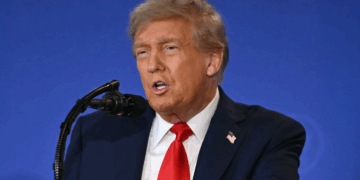 Trump diskuton dërgimin e kompanive private ushtarake në Ukrainë