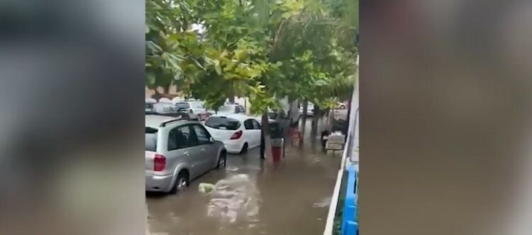Moti i keq, në Sarandë shpërthejnë ujërat e zeza
