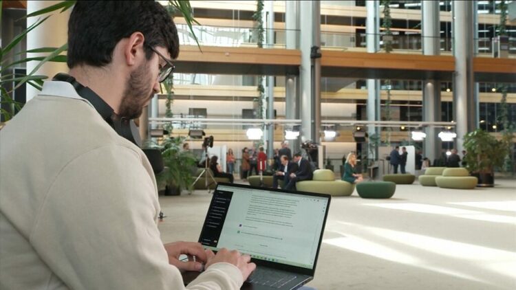 Politico: Inteligjenca artificiale në ndihmë të Shqipërisë për integrimin në BE