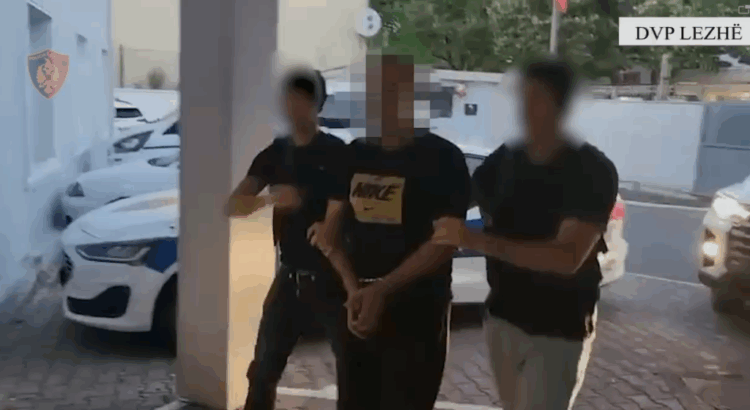 Laç/ Në kërkim për trafikimin e armëve nga Kosova në Shqipëri, arrestohet 41-vjeçari