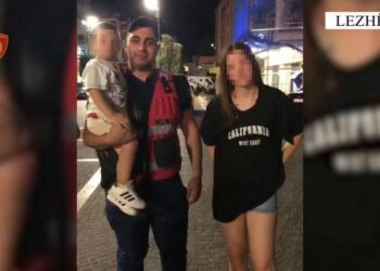 Lezhë/ Gjendet fëmija që kishte humbur gjatë një aktiviteti në qendër të qytetit