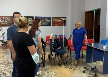 Zonat në zjarre,ngrihet mekanizmi i emergjencës/Mobilizohen strukturat shëndetësore