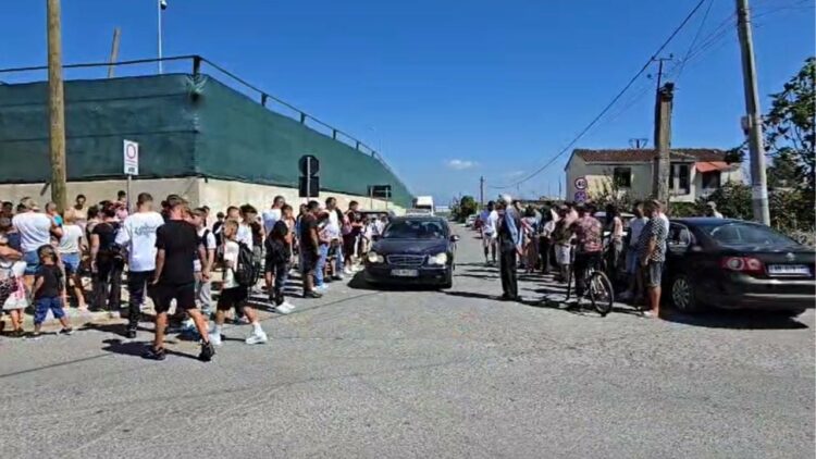Nuk u është siguruar transporti, fëmijët në Porto Romano nuk nisin shkollën