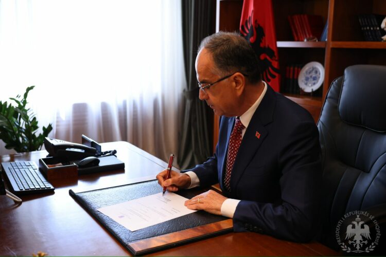 Begaj dekreton datën, Parlamenti i ri mblidhet më 12 shtator