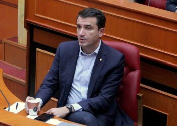 Këshilli i Ministrave shkarkon Erion Veliajn