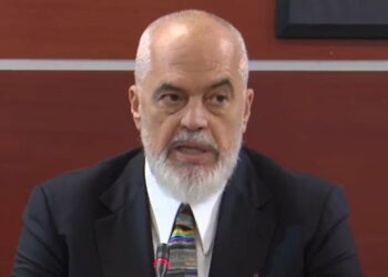 Një ditë pas shkarkimit të Veliajt, Rama takim me nënkryetarët e Bashkisë së Tiranës